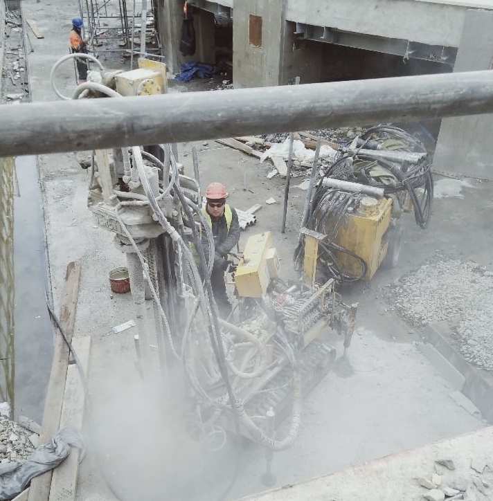 Инъекционная цементация грунтов под основанием фундаментов 